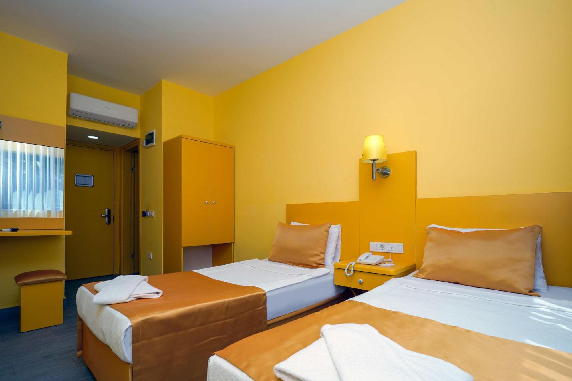 Avlion Boutique Hotel 阿拉尼亚 外观 照片