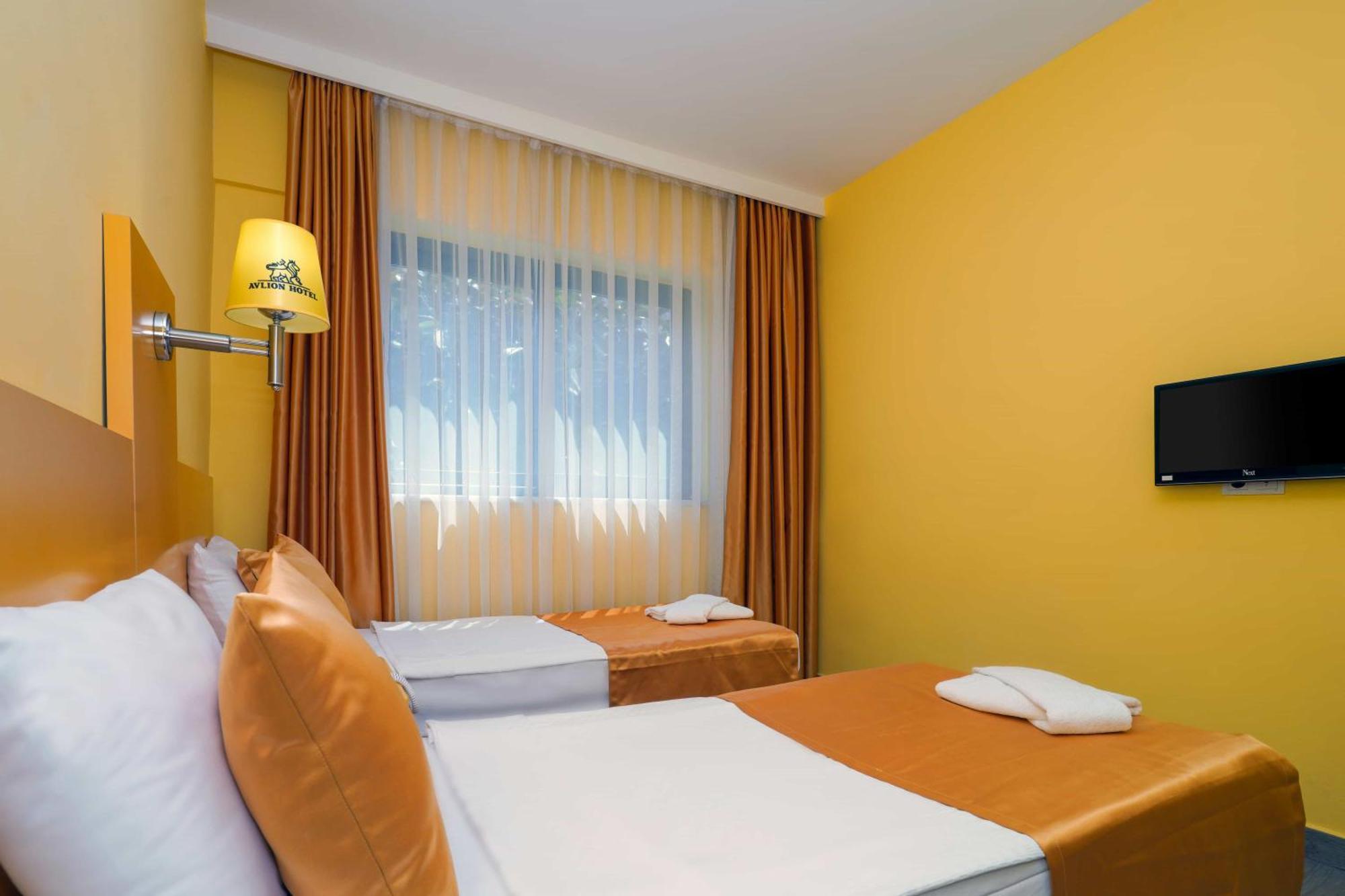 Avlion Boutique Hotel 阿拉尼亚 外观 照片