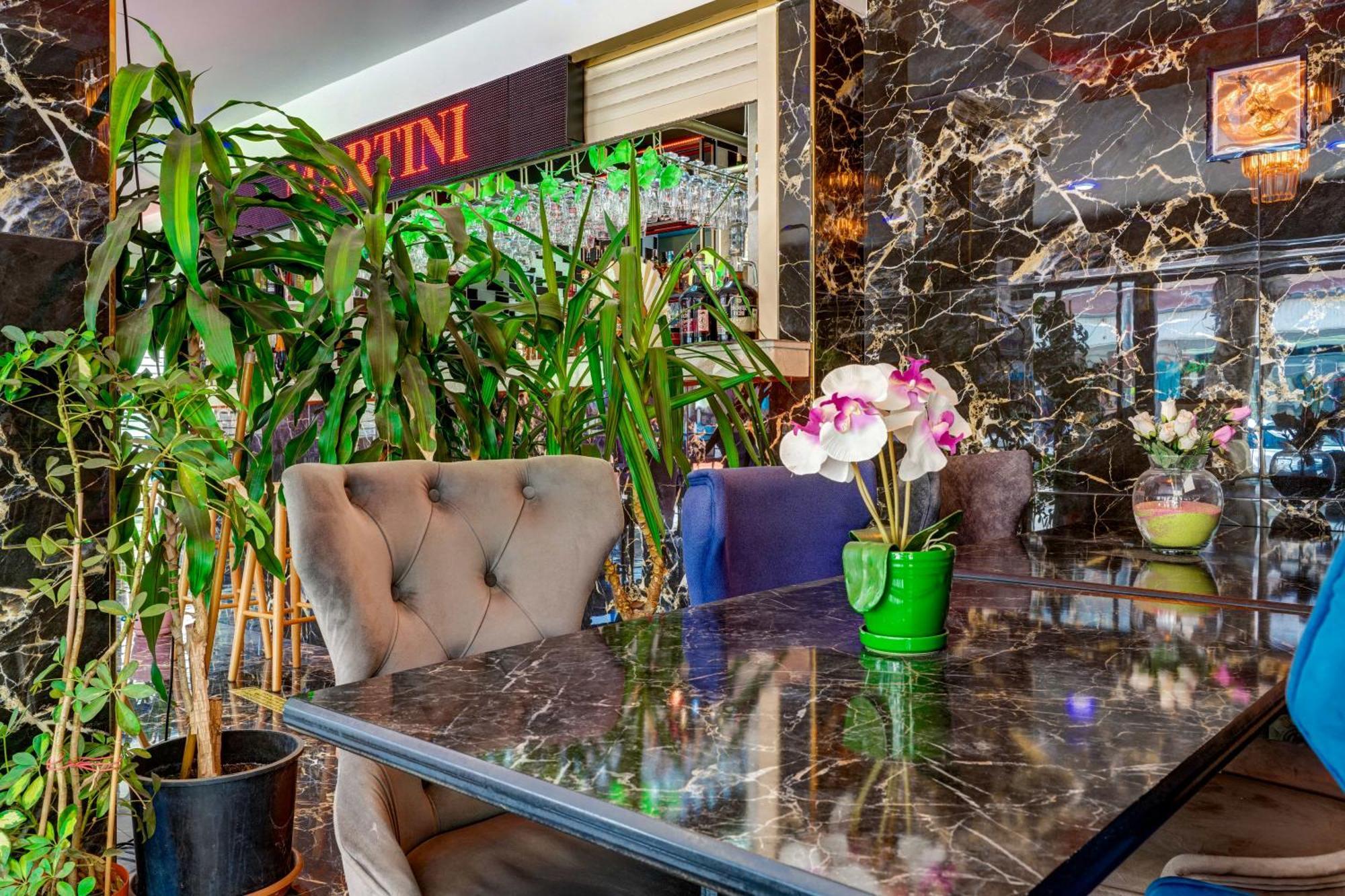 Avlion Boutique Hotel 阿拉尼亚 外观 照片